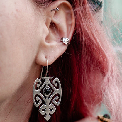 Earrings Insight Ear Cuff